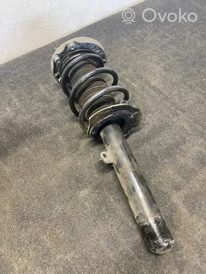 BMW X1 F48 F49 Front shock absorber/damper 6861672