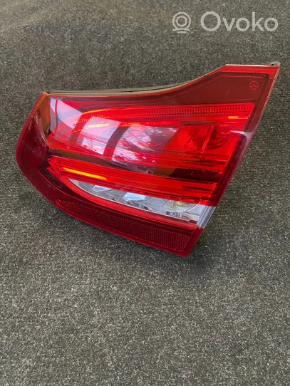 Mercedes-Benz C W205 Lampy tylnej klapy bagażnika A2059061603