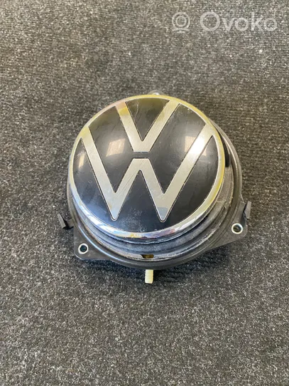 Volkswagen Golf VIII Poignée extérieure de hayon arrière 5G9827469D