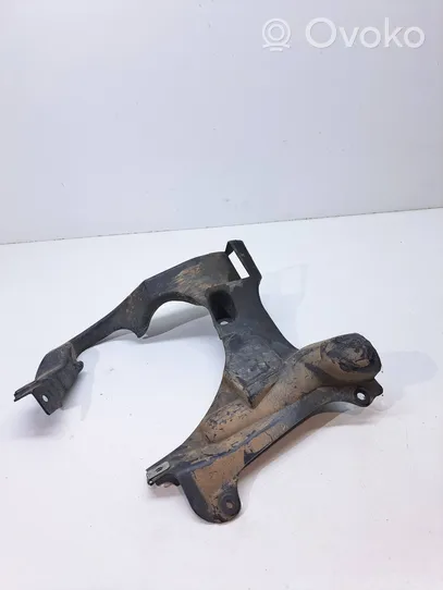 BMW 5 F10 F11 Couvre-soubassement avant 7228686