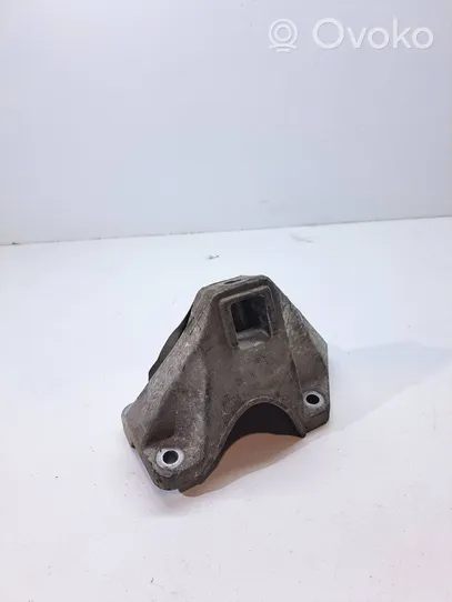 BMW 5 F10 F11 Engine mounting bracket 