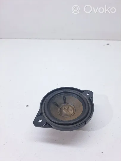 Audi A5 8T 8F Altavoz de la puerta delantera 8T0035416