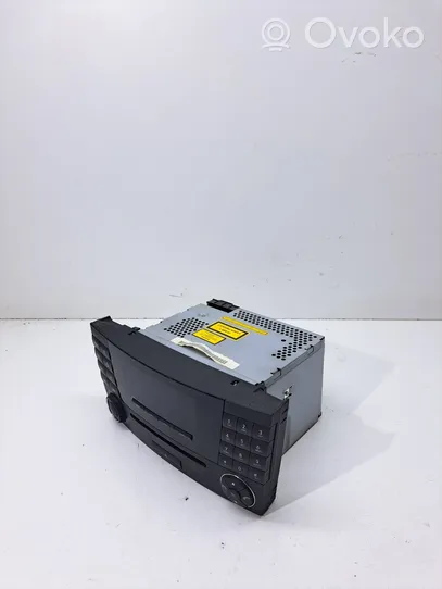 Mercedes-Benz E W211 Radio/CD/DVD/GPS-pääyksikkö A2118209889