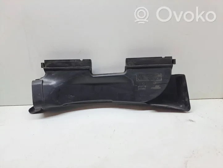 BMW 3 E90 E91 Oro paėmimo kanalo detalė (-ės) 7800300