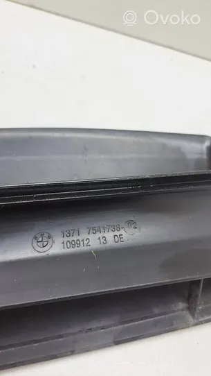 BMW 3 E90 E91 Część rury dolotu powietrza 7541738