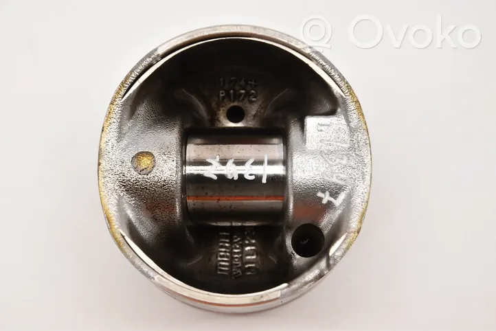 Volvo XC90 Piston 