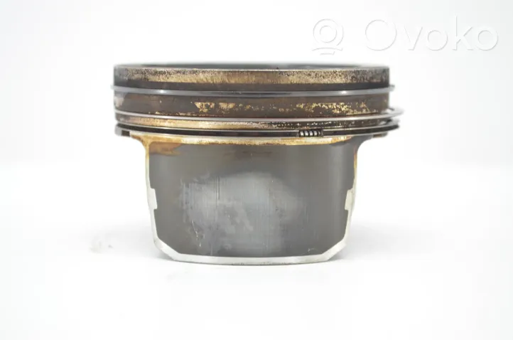 Mitsubishi Eclipse Cross Piston 1110D252