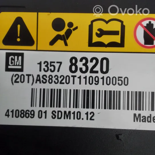 Opel Insignia A Turvatyynyn ohjainlaite/moduuli 13578320