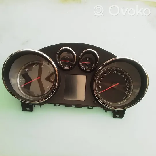 Opel Zafira C Speedometer (instrument cluster) 13460582