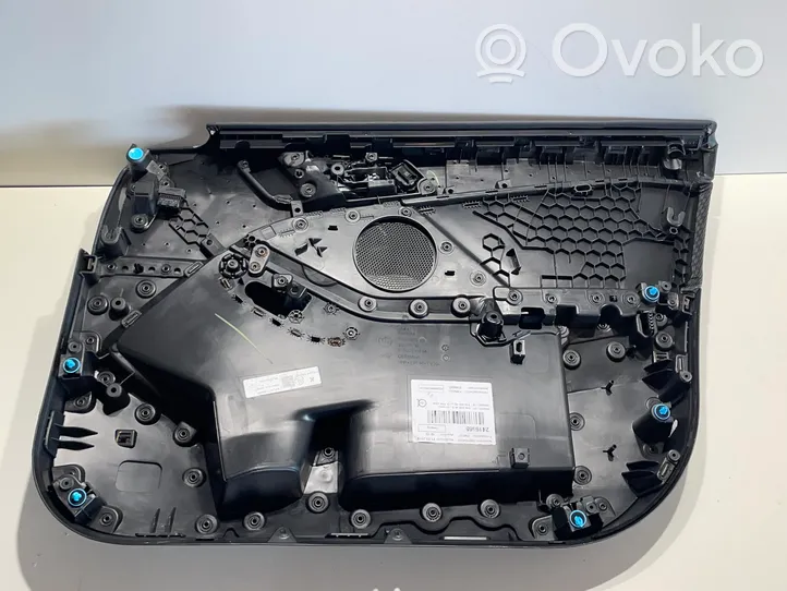 BMW 1 F40 Apmušimas priekinių durų (obšifke) F011234