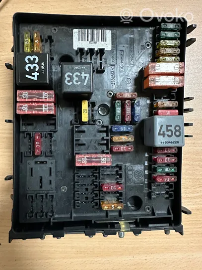 Audi A3 S3 8P Module de fusibles 1K0937124H