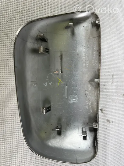 Toyota Prius (XW20) Copertura in plastica per specchietti retrovisori esterni 