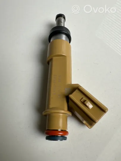 Toyota Prius (XW30) Fuel injector 2325037010