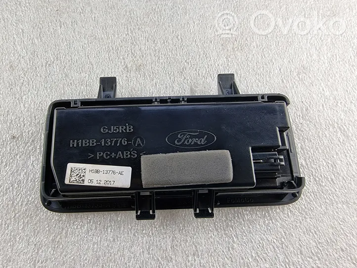 Ford Fiesta Autre éclairage intérieur H1BB13776A