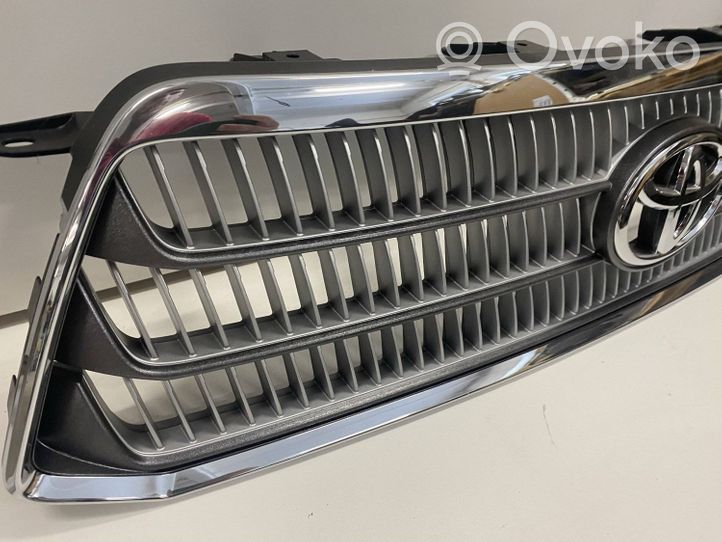 Toyota Highlander XU40 Grille calandre supérieure de pare-chocs avant 5310148190