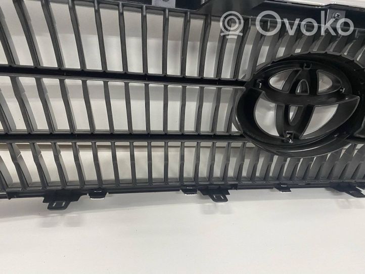 Toyota Highlander XU40 Grille calandre supérieure de pare-chocs avant 5310148190