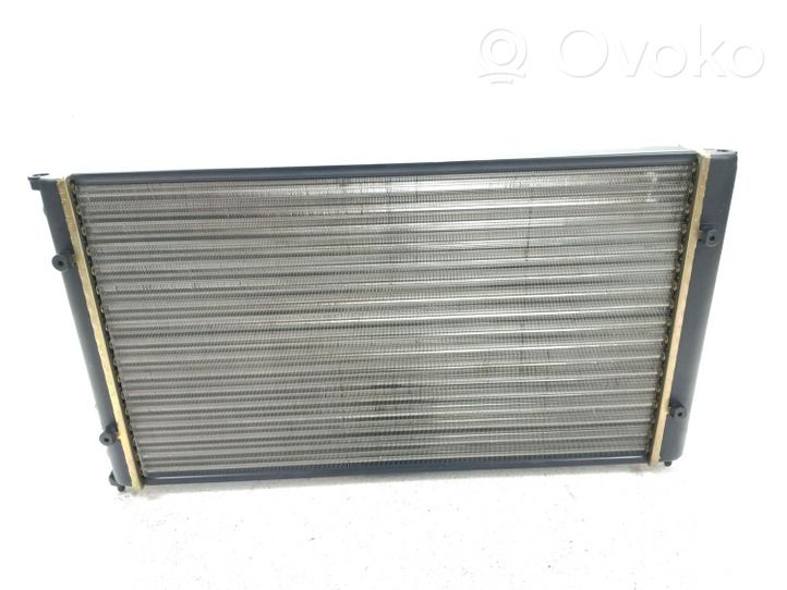 Volkswagen Golf III Dzesēšanas šķidruma radiators RNBC