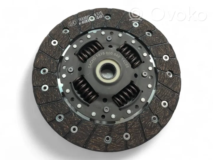 Renault Captur Clutch set kit 23354-00QAD