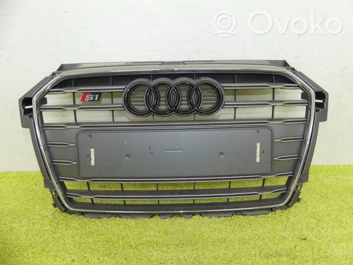 Audi S1 Maskownica / Grill / Atrapa górna chłodnicy 8xa853651