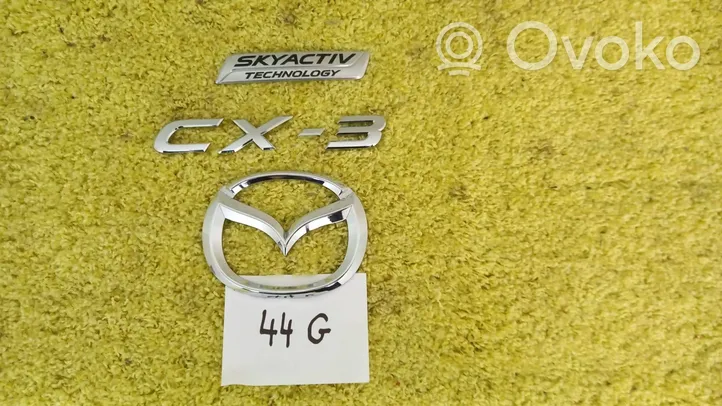 Mazda CX-3 Logo/stemma case automobilistiche D11B51730