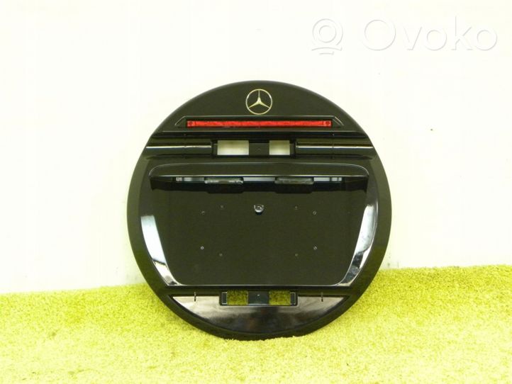 Mercedes-Benz ML W163 Tylna klapa bagażnika 1638980409