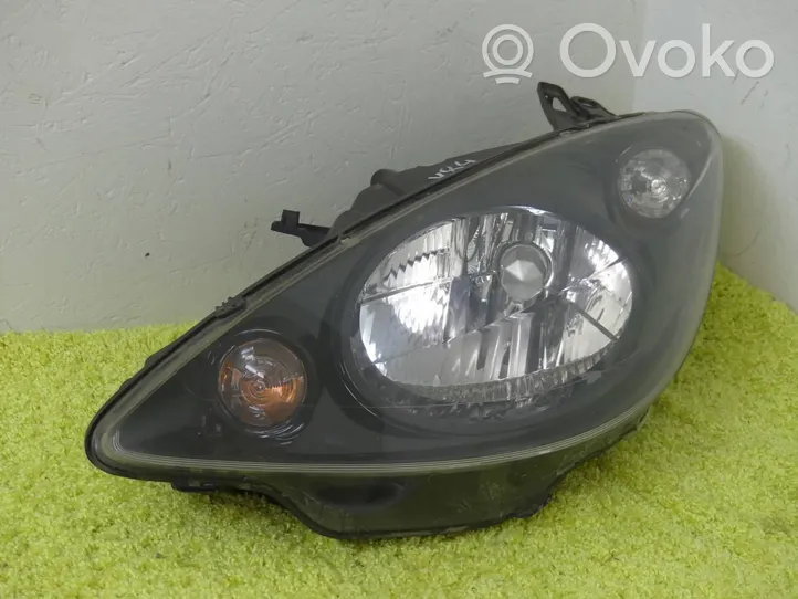 Peugeot 1007 Lampa przednia 