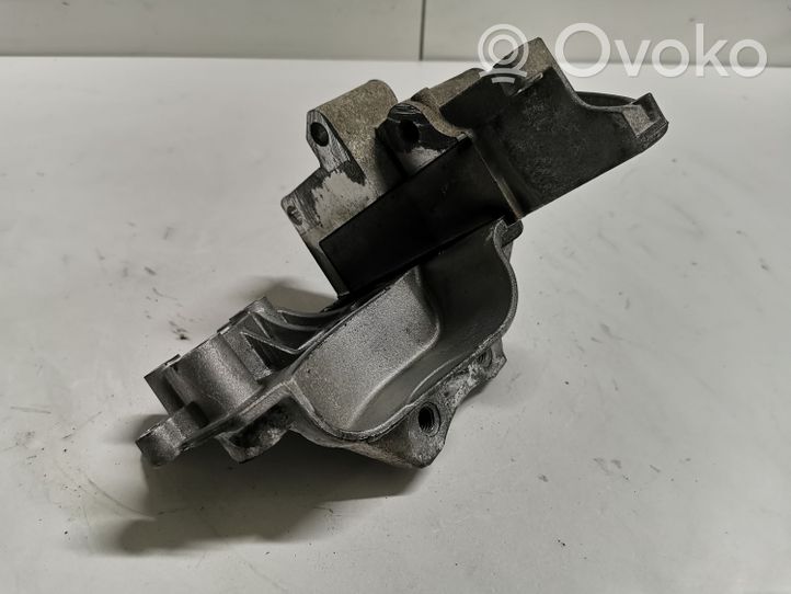 Volvo S40 Engine mounting bracket 7S7G6F001AB