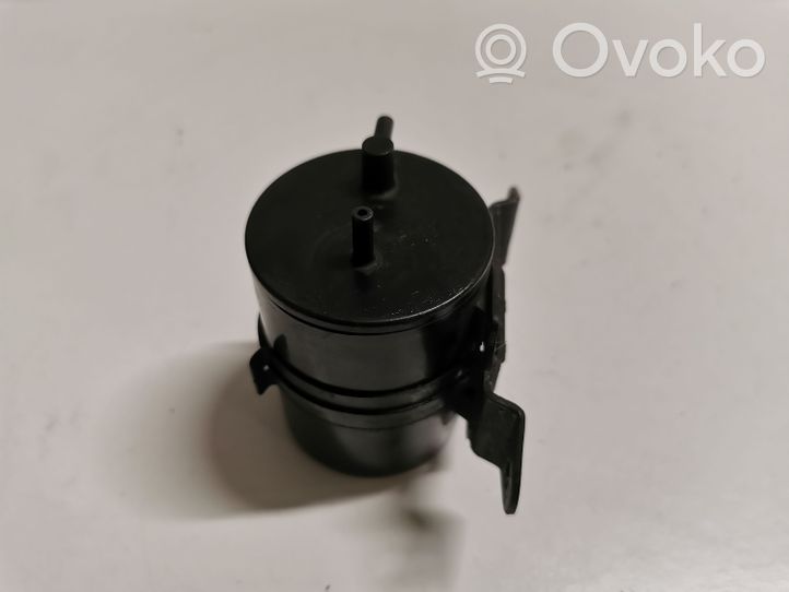 Opel Antara Vacuum air tank 