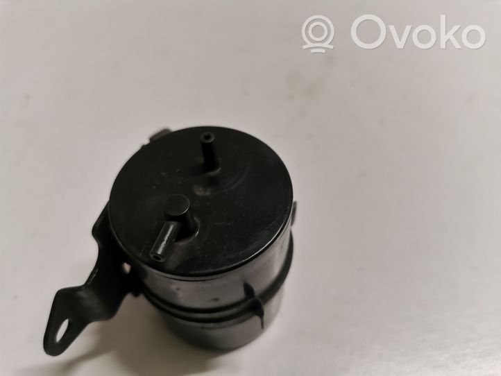 Opel Antara Vacuum air tank 