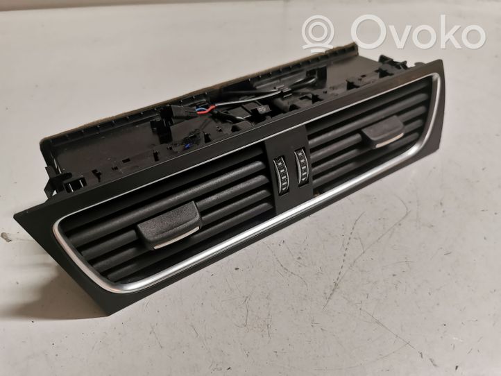 Audi A5 8T 8F Griglia di ventilazione centrale cruscotto 8T1820951E