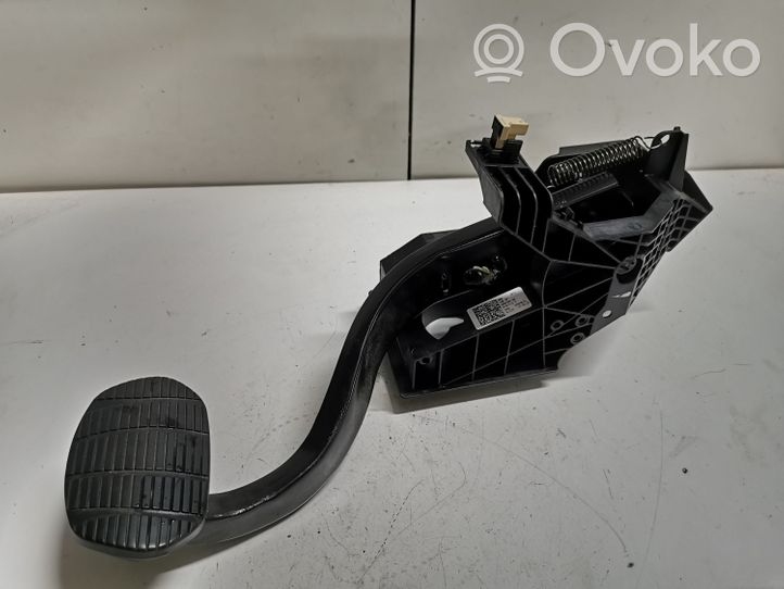 BMW X1 F48 F49 Pedale del freno 6856596