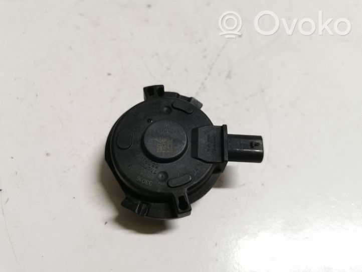 BMW X1 F48 F49 Paskirstymo velenėlio adaptacijos vožtuvas (vanos vožtuvas) 7614288