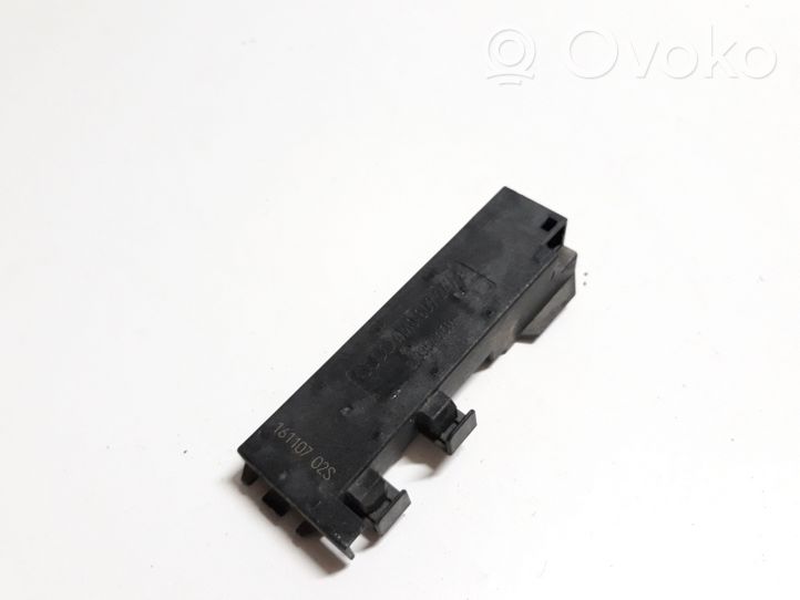 Audi Q7 4M Antenne intérieure accès confort 4M0907247A