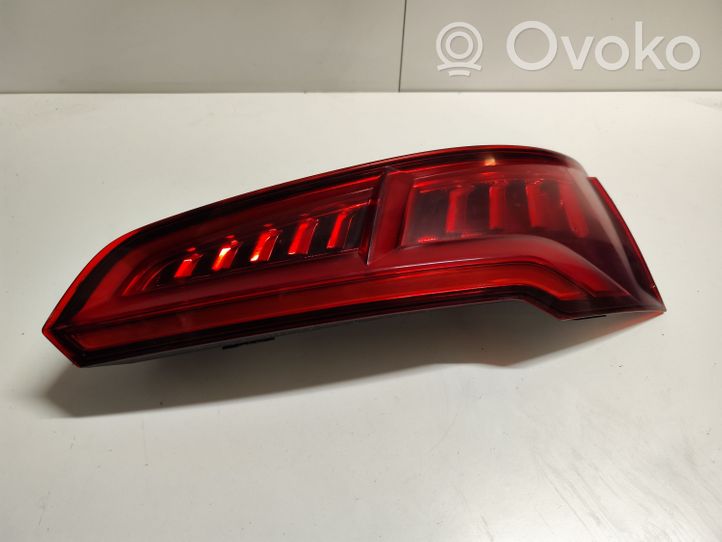 Audi Q5 SQ5 Lampy tylnej klapy bagażnika 