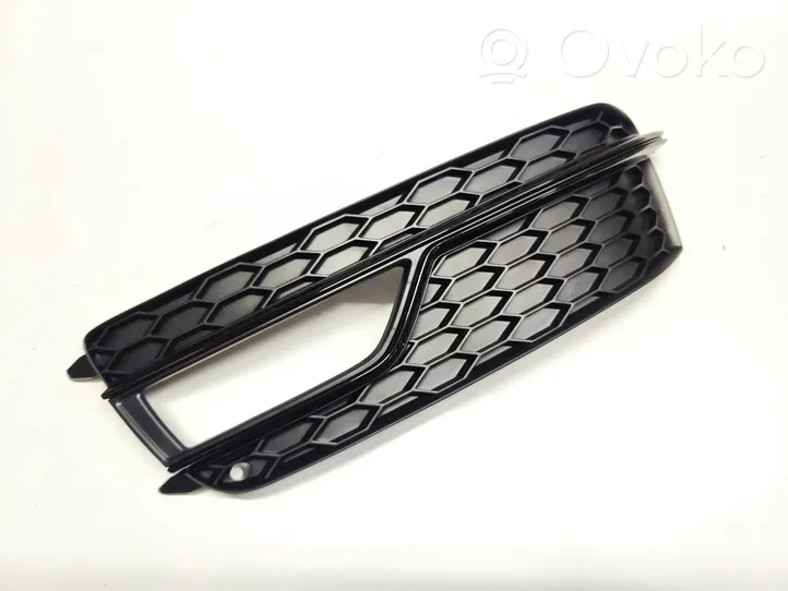 Audi A5 8T 8F Grille inférieure de pare-chocs avant 8T0807681M