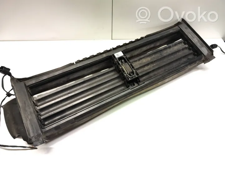 Audi A4 S4 B9 Déflecteur d'air de radiateur de refroidissement 8W0122321D