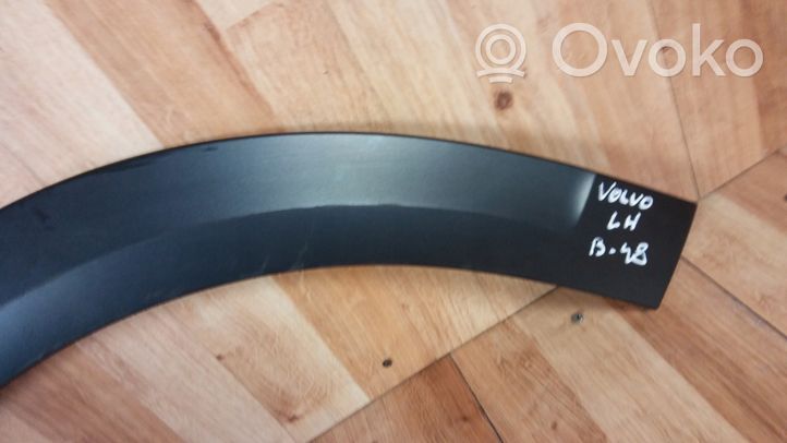 Volvo S90, V90 Rivestimento passaruota anteriore 31386152