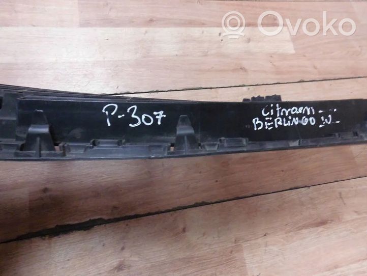 Citroen Berlingo Grille inférieure de pare-chocs avant 9810963580