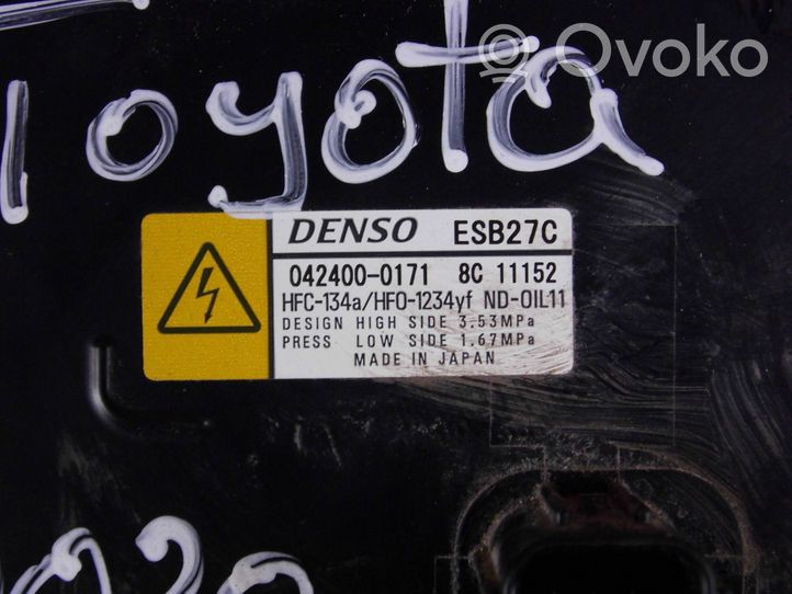 Toyota RAV 4 (XA50) Kompresor / Sprężarka klimatyzacji A/C 0424000171