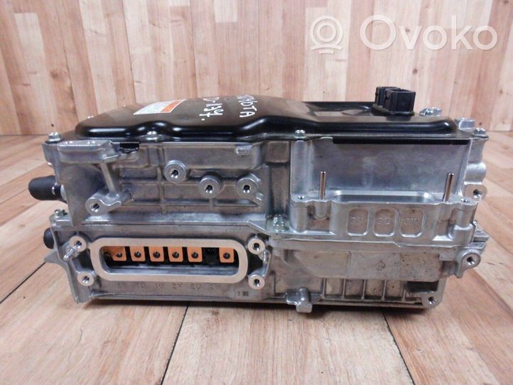 Toyota RAV 4 (XA50) Spannungswandler Wechselrichter Inverter G92A042060