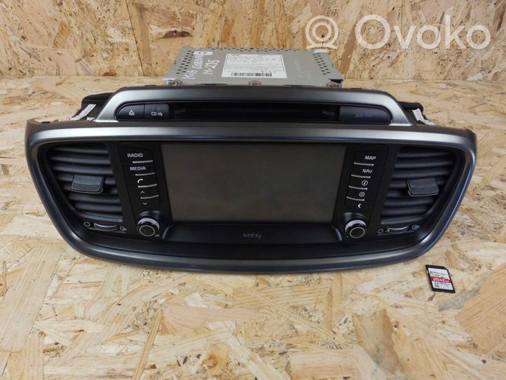 KIA Sorento Radio/CD/DVD/GPS-pääyksikkö 96560C5101WK