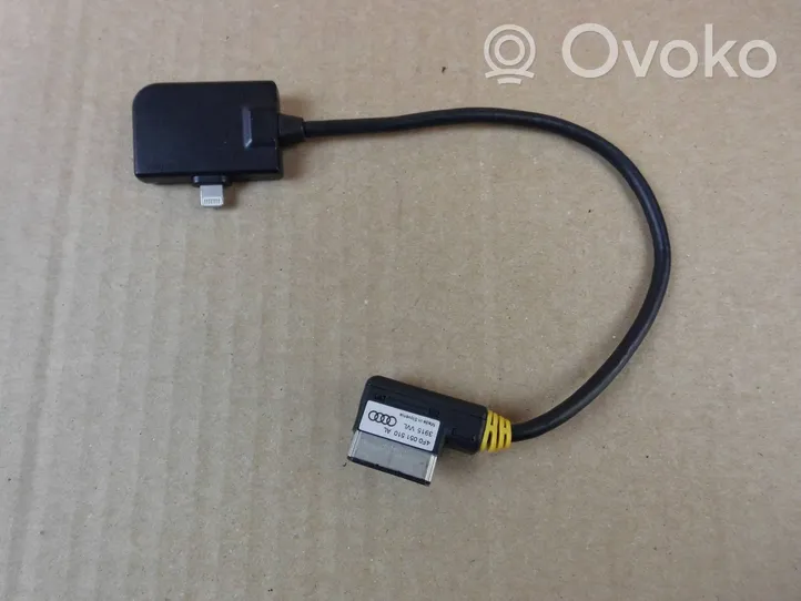 Audi A3 S3 8V Prise interface port USB auxiliaire, adaptateur iPod 4F0051510AL