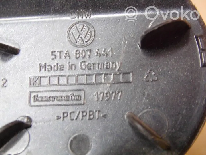 Volkswagen Touran III Vilkšanas āķa vāciņš bamperī 5TA807441