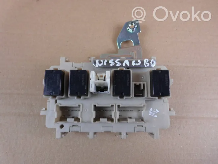 Nissan Qashqai Boîte à fusibles relais 252307990A