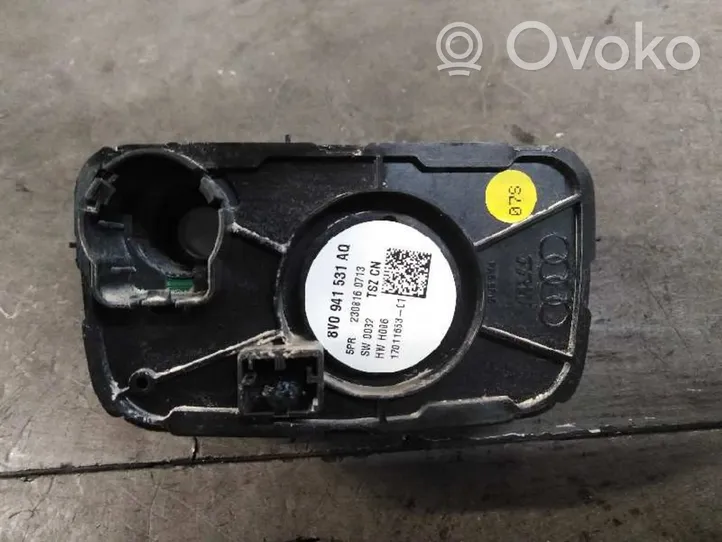 Audi Q2 - Przycisk / Pokrętło regulacji oświetlenia deski rozdzielczej 8V0941531AQ