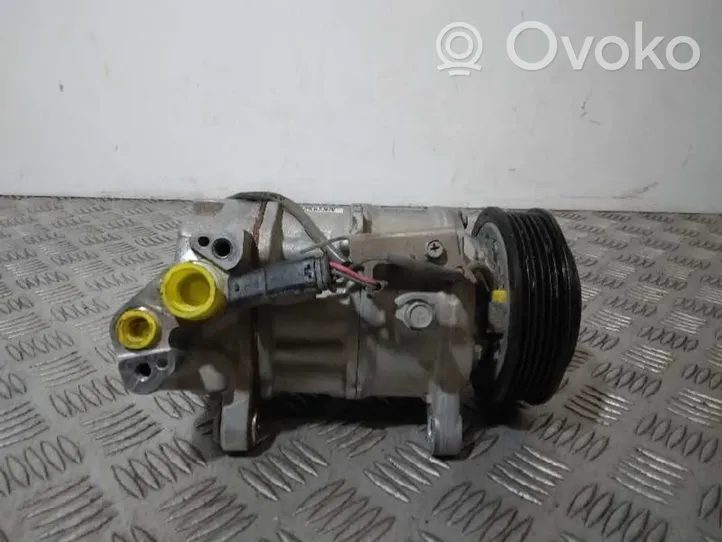 BMW 1 F40 Ilmastointilaitteen kompressorin pumppu (A/C) 794879702