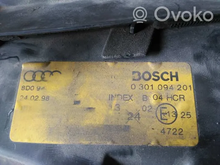 Audi A4 S4 B5 8D Phare frontale 0301094201