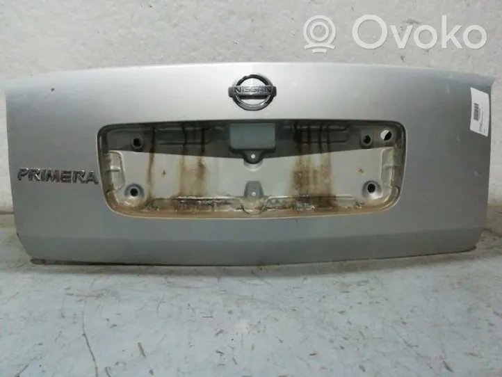 Nissan Primera Grilles/couvercle de haut-parleur arrière 