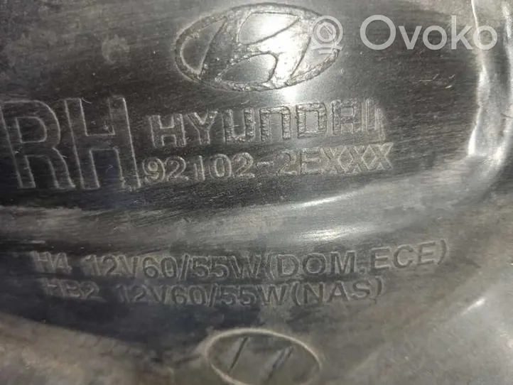 Hyundai Tucson JM Передняя фара 921022EXXX