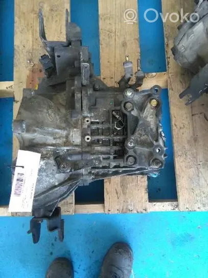 Hyundai Sonata Manual 5 speed gearbox LW